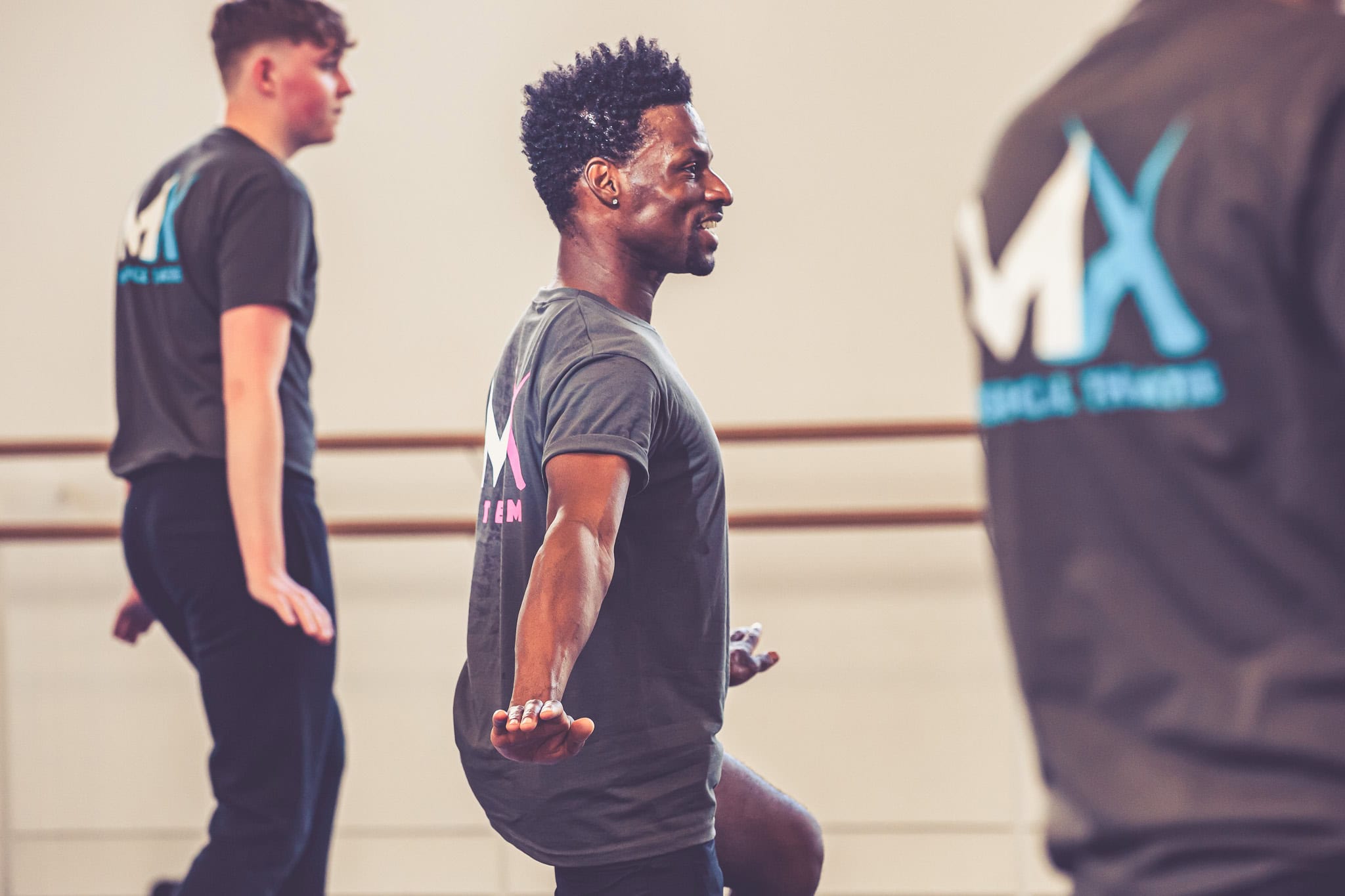 Brandon Lee Sears leading a musical theatre dance class